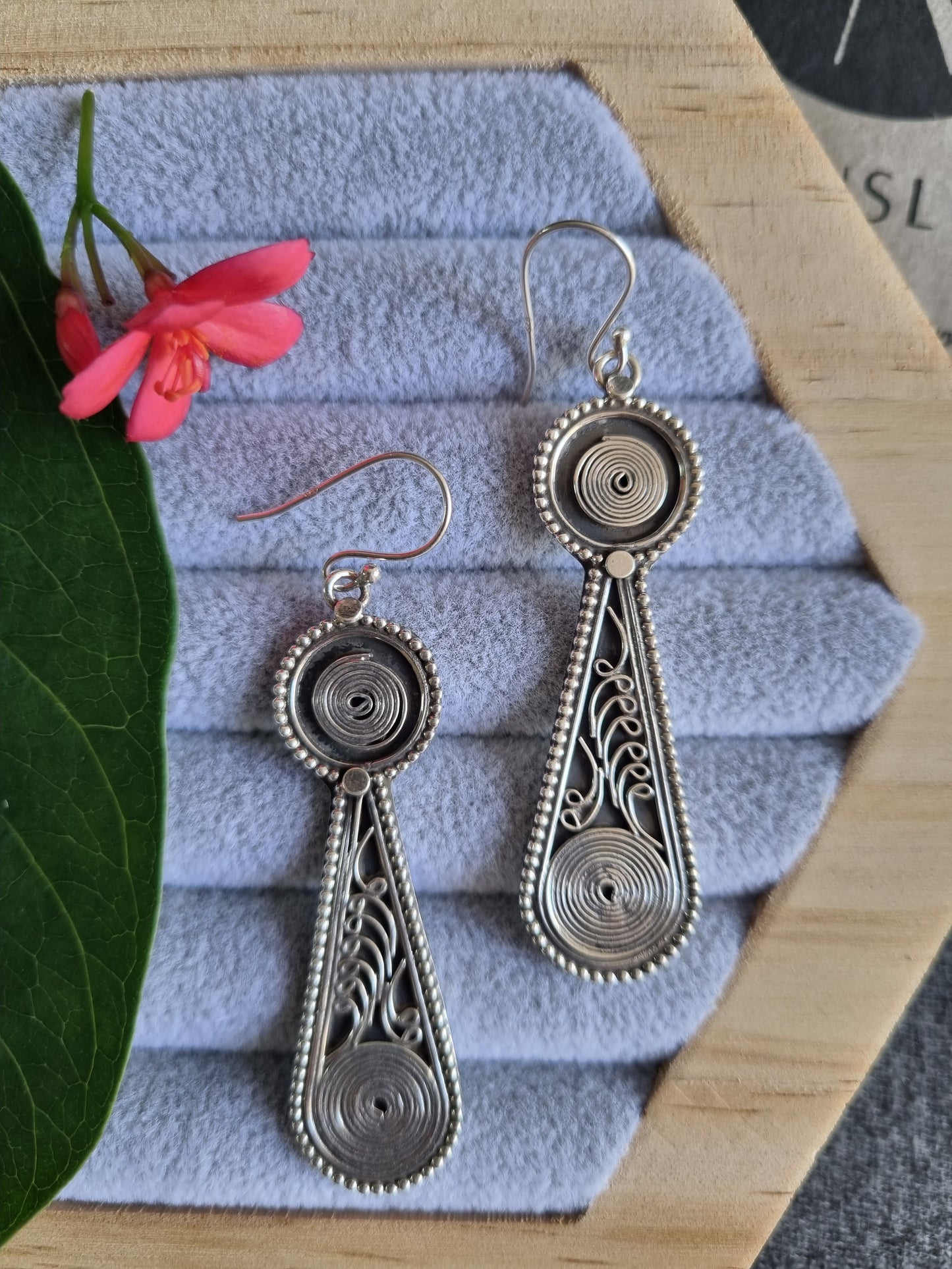 925 Sterling Silver Filigree Dangler Earring