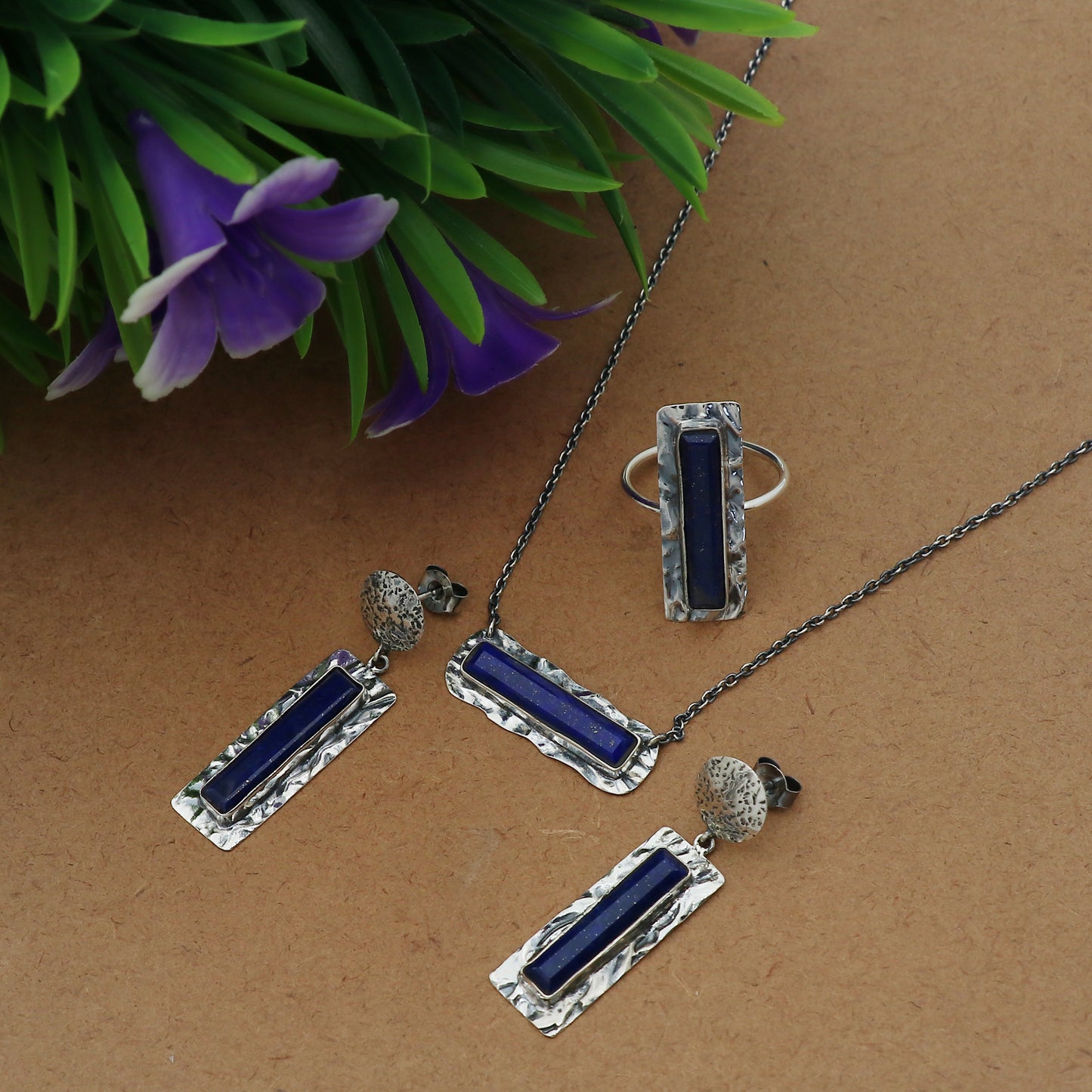 925 Sterling Silver Lapis Lazuli Hammered Bezel Jewelry Set