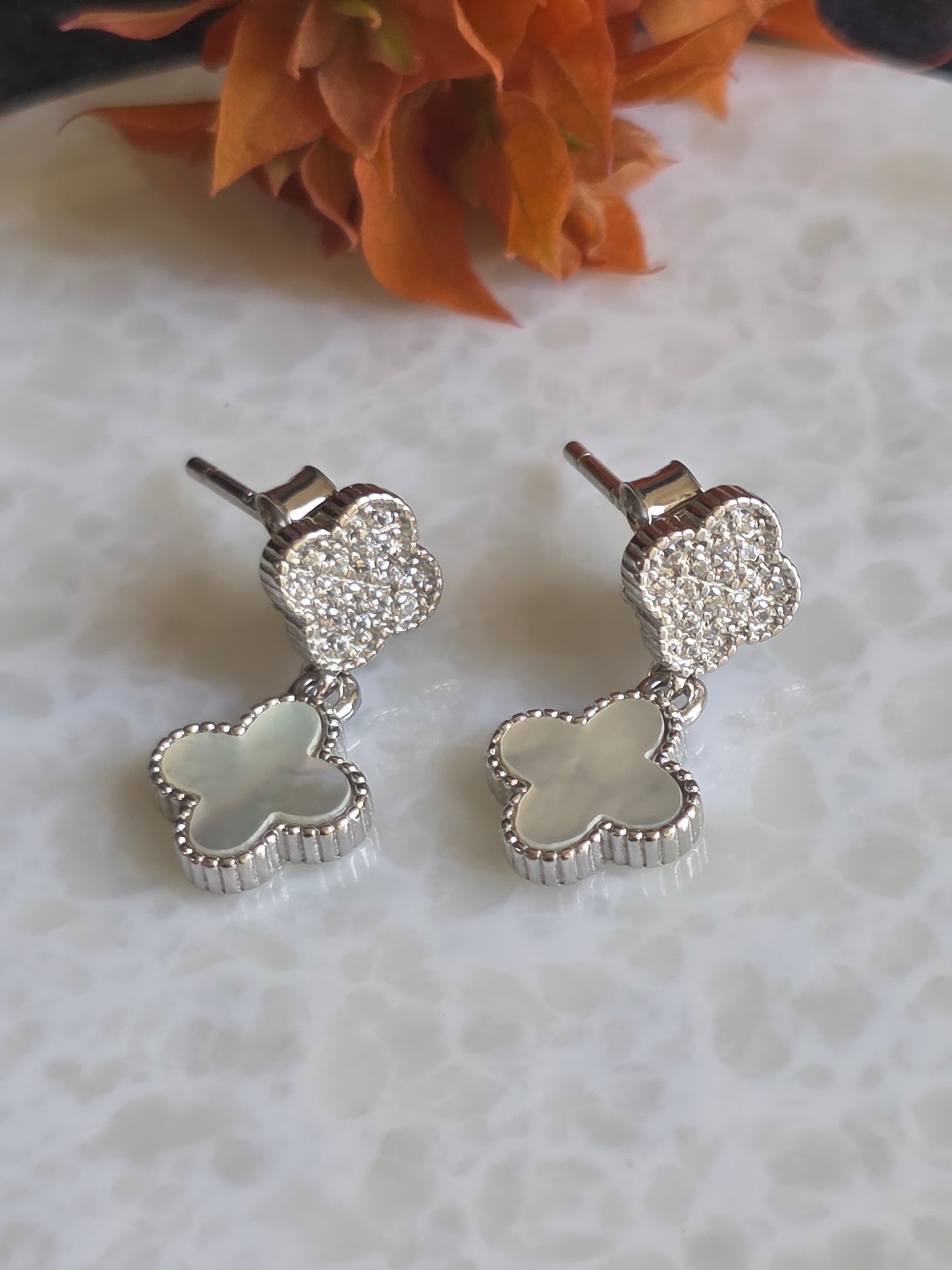 Preciously Mine 925 Sterling Silver Mother Of Pearl With CZ Clover Jewelry Set