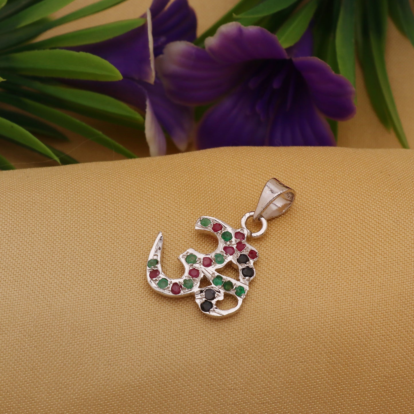 925 Sterling Silver Multiple Stone Filigree Engraved Om Pendant