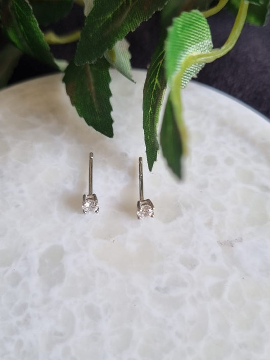 925 Sterling Silver CZ Stud Earring (3mm)
