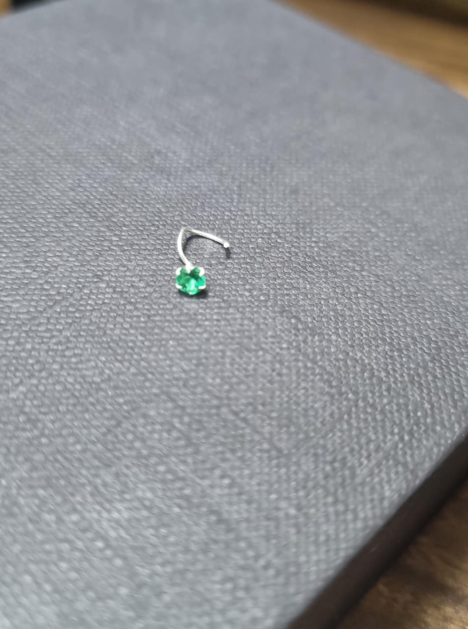 925 Sterling Silver Round Nose Pin